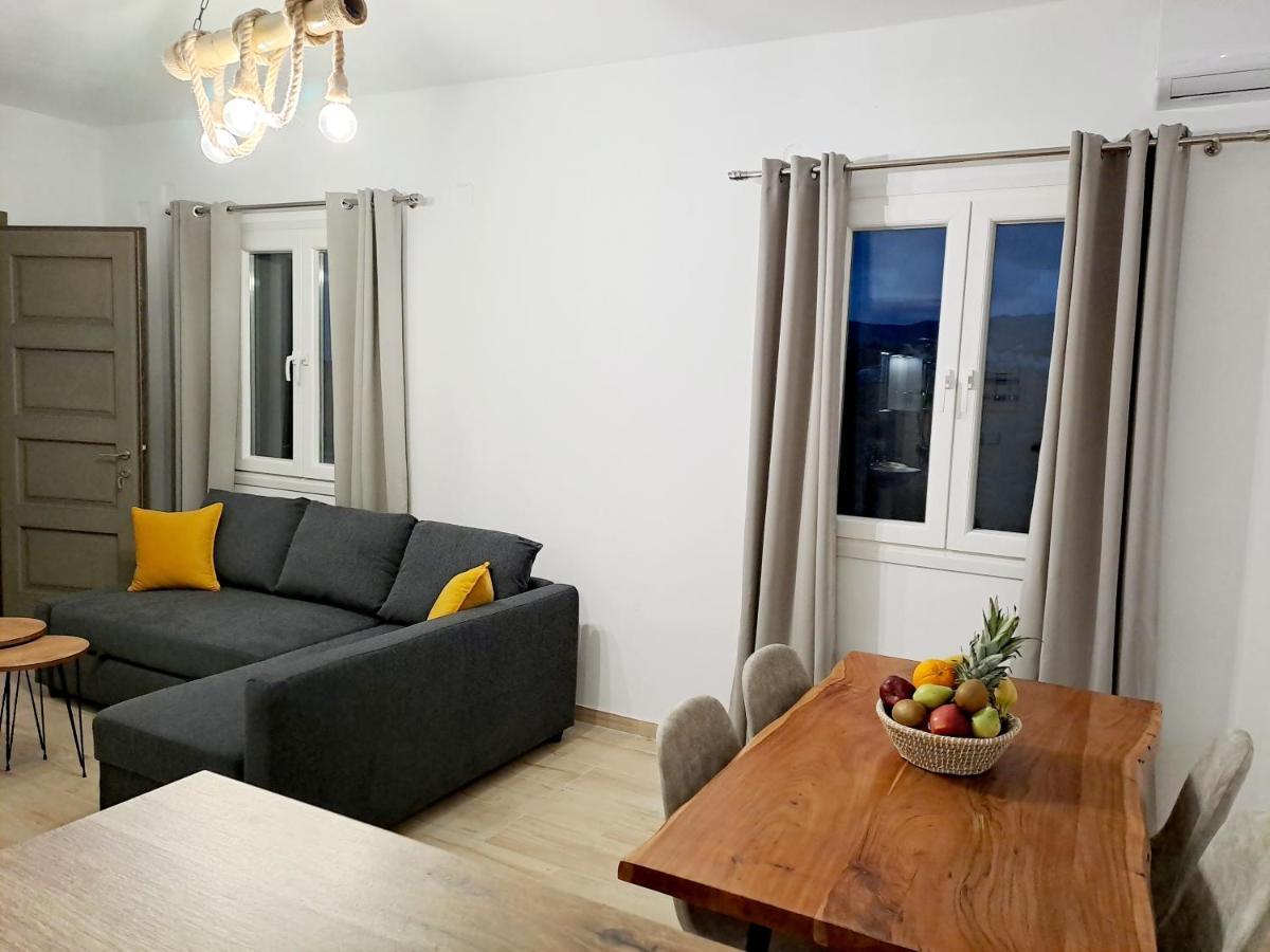 Πλατανακι 2 Seaview Apartment Andros Town Ngoại thất bức ảnh